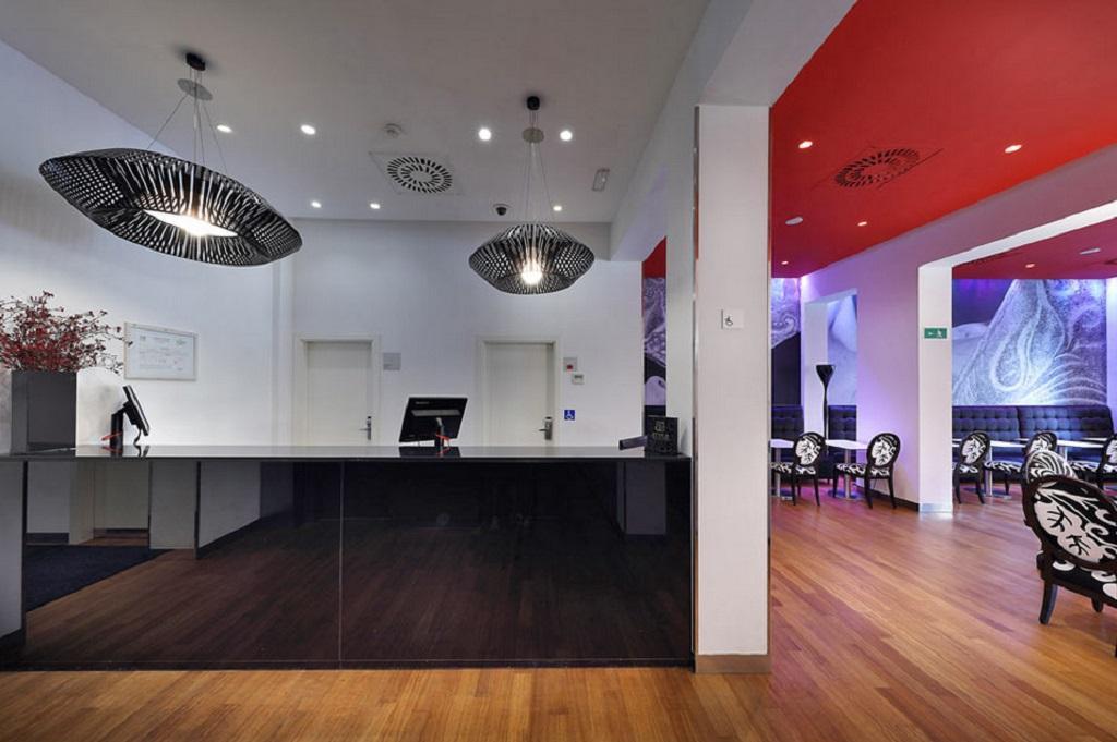 Hotel Bcn Design Barcelona Ngoại thất bức ảnh Reception