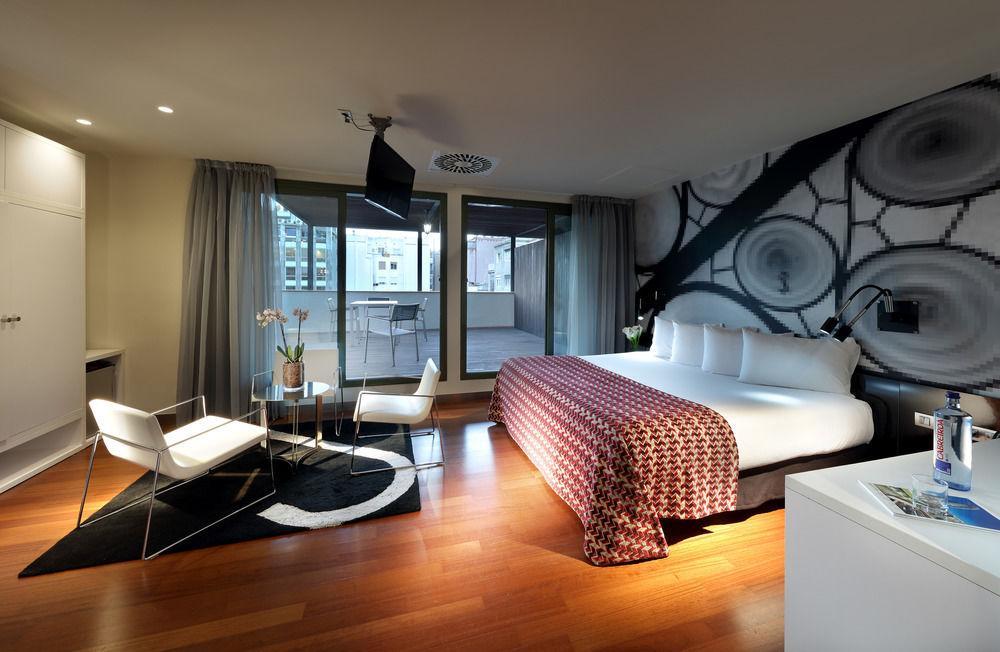 Hotel Bcn Design Barcelona Ngoại thất bức ảnh A room at the hotel