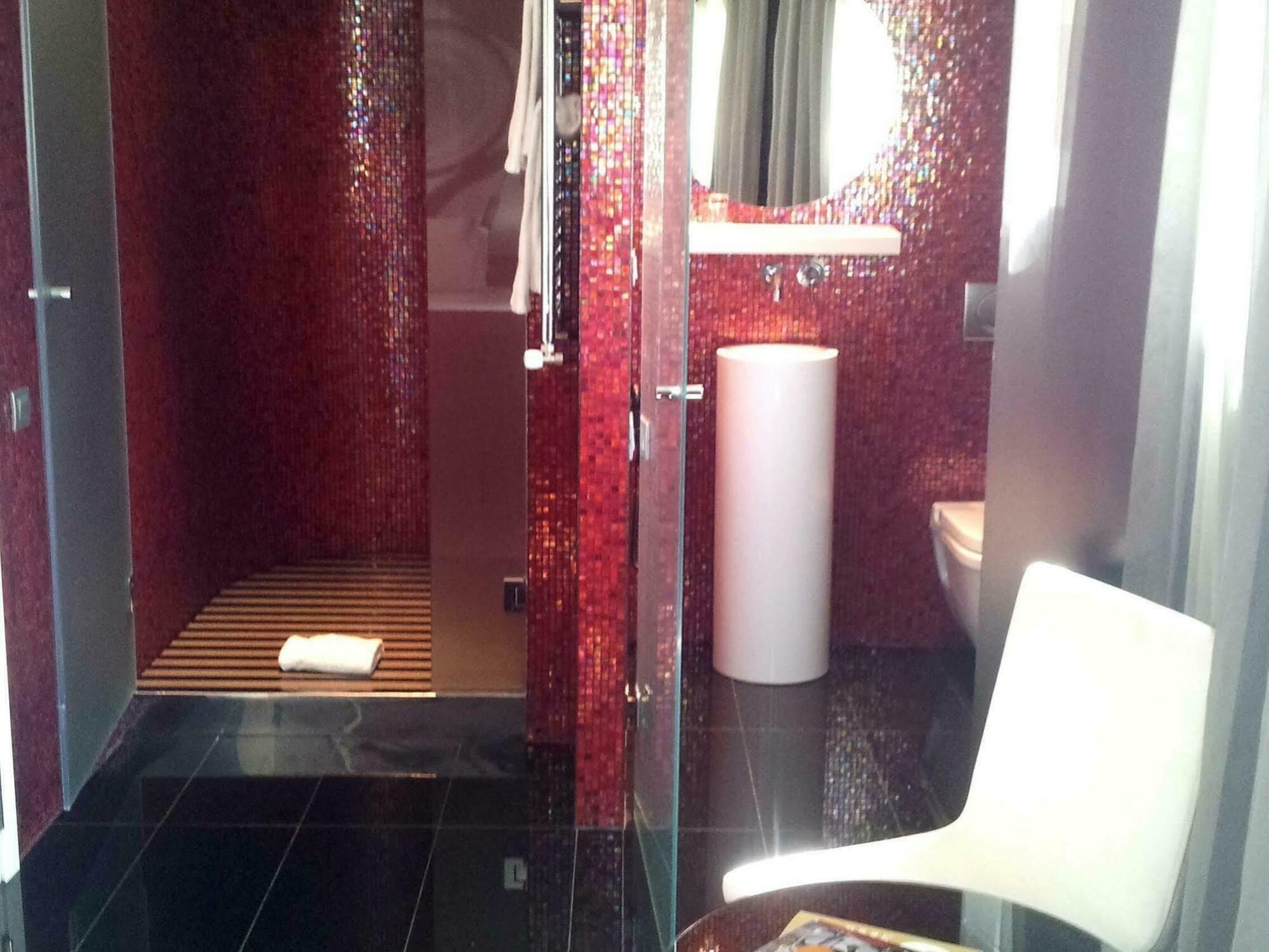 Hotel Bcn Design Barcelona Ngoại thất bức ảnh Bathroom